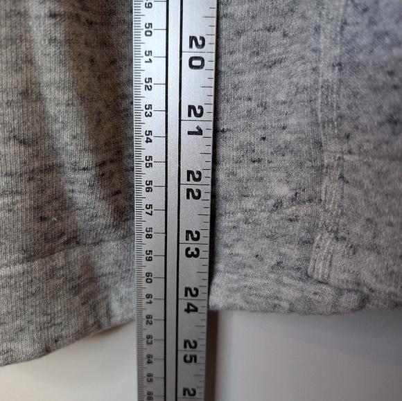 ADIDAS Detroit Red Wings Hockey Logo Cozy Grey Hoodie Womens Small 8-10 - Picture 9 of 10